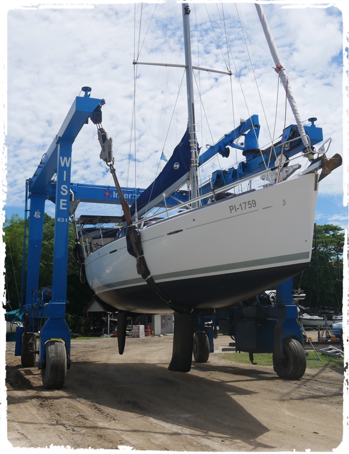 Nice, clean and prepared for the passage to New Zealand!